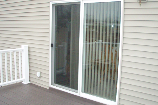 Perris-screen-door-repair