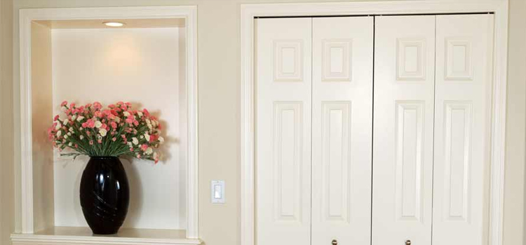 residential closet door repair in Perris